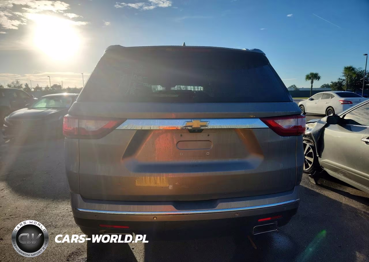 2019 Chevrolet Traverse Premier VIN:1GNERKKW6KJ230462 - 6