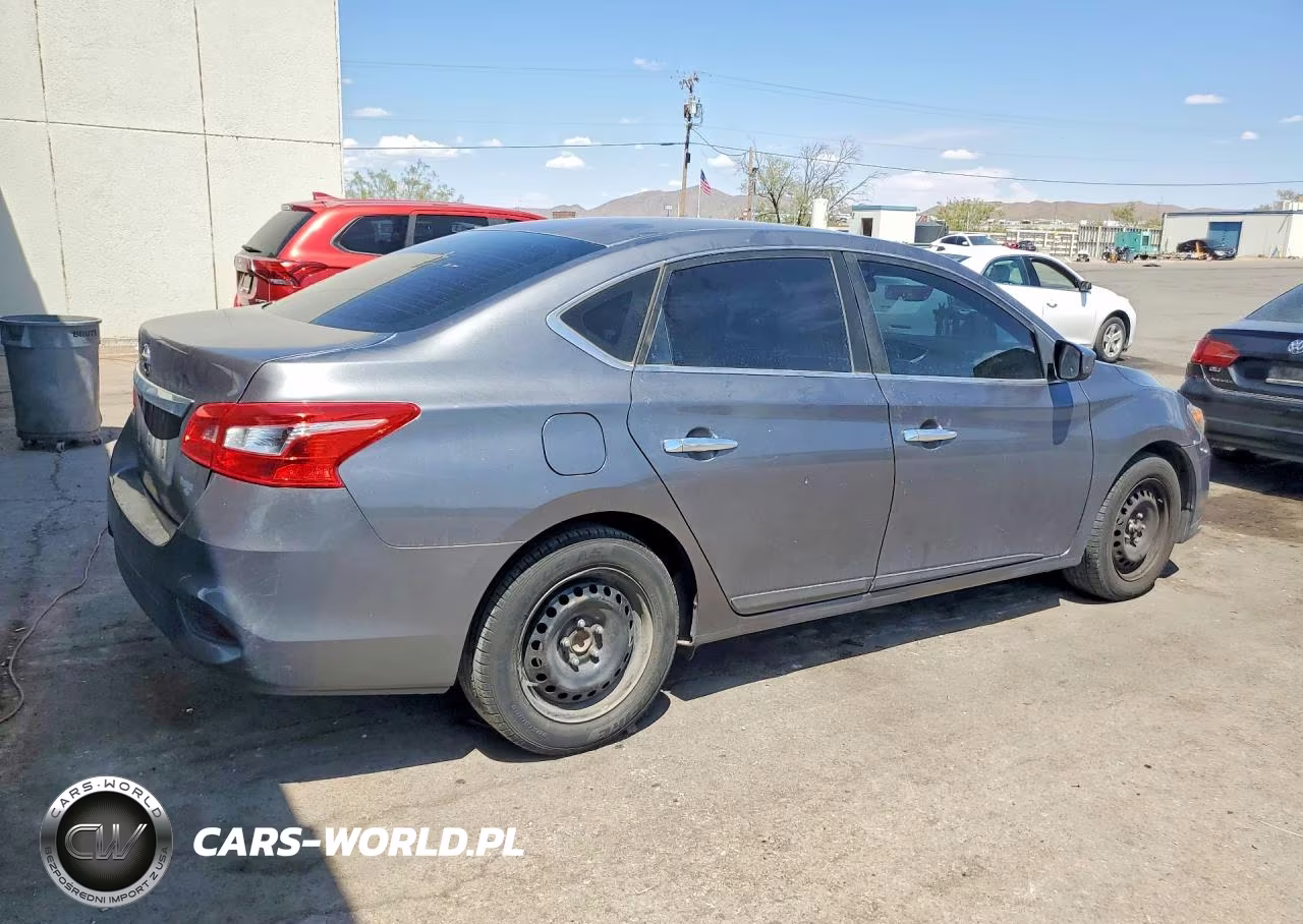 2018 Nissan Sentra S VIN:3N1AB7AP7JY336273 - 3