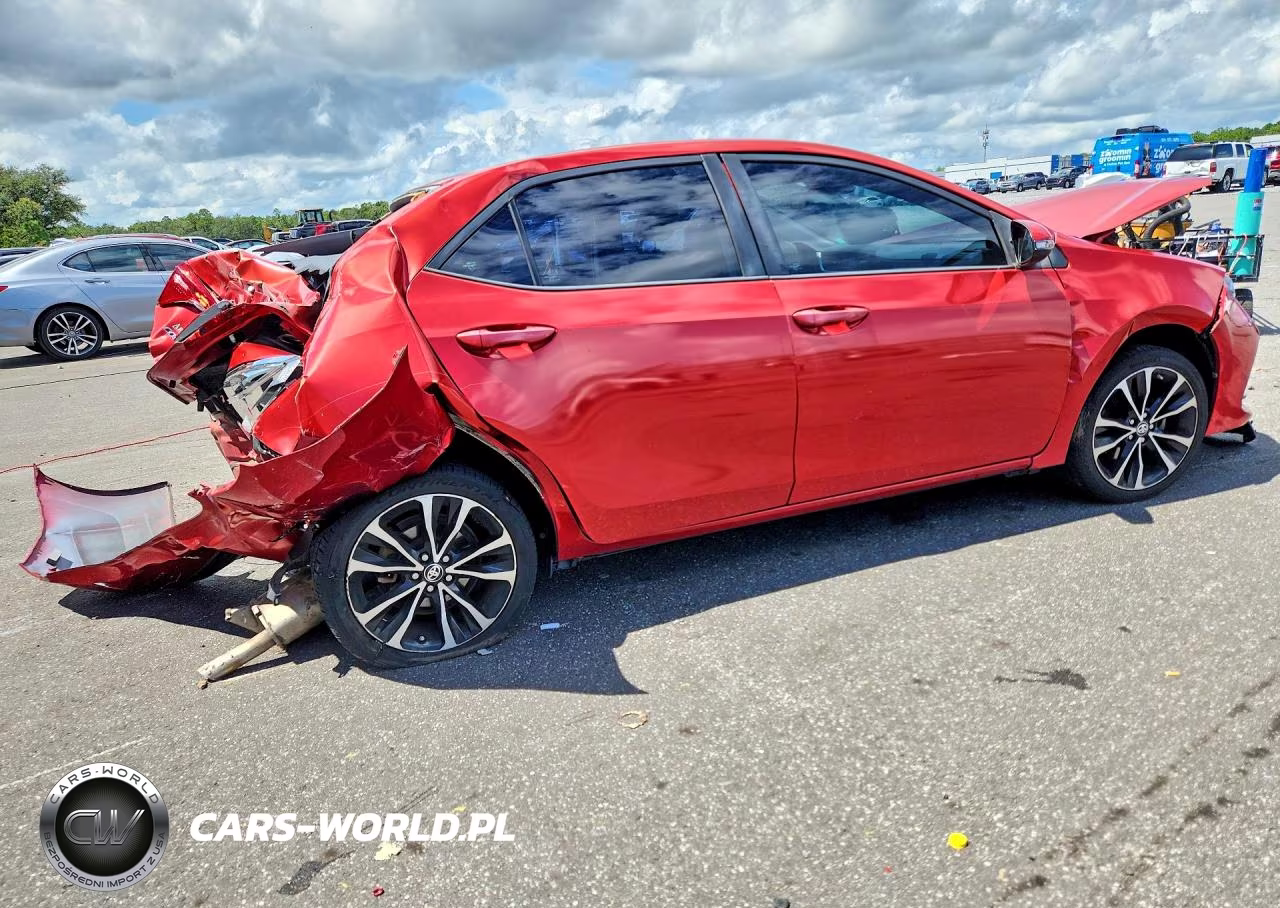 2019 Toyota Corolla Se VIN:5YFBURHE1KP869376 - 3