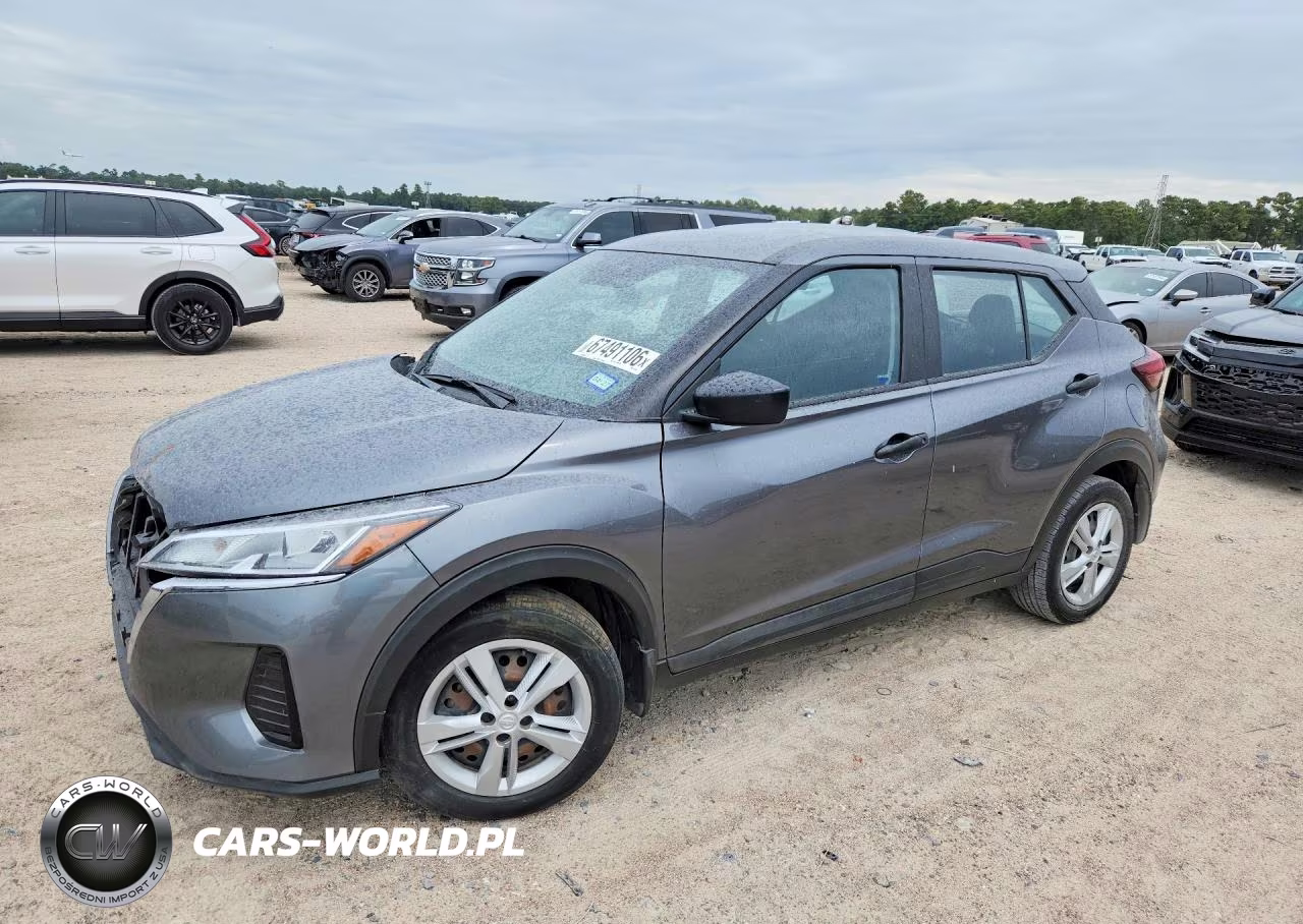 2024 Nissan Kicks S