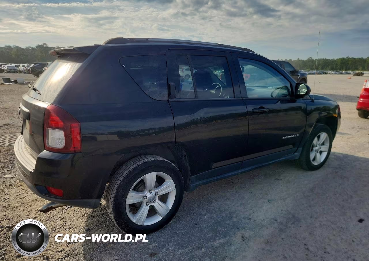 2016 Jeep Compass Sport VIN:1C4NJCBAXGD513270 - 3