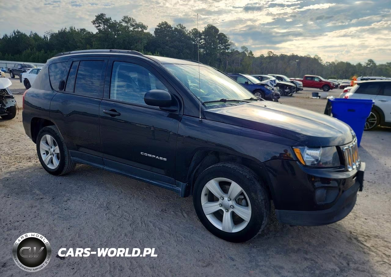 2016 Jeep Compass Sport VIN:1C4NJCBAXGD513270 - 4