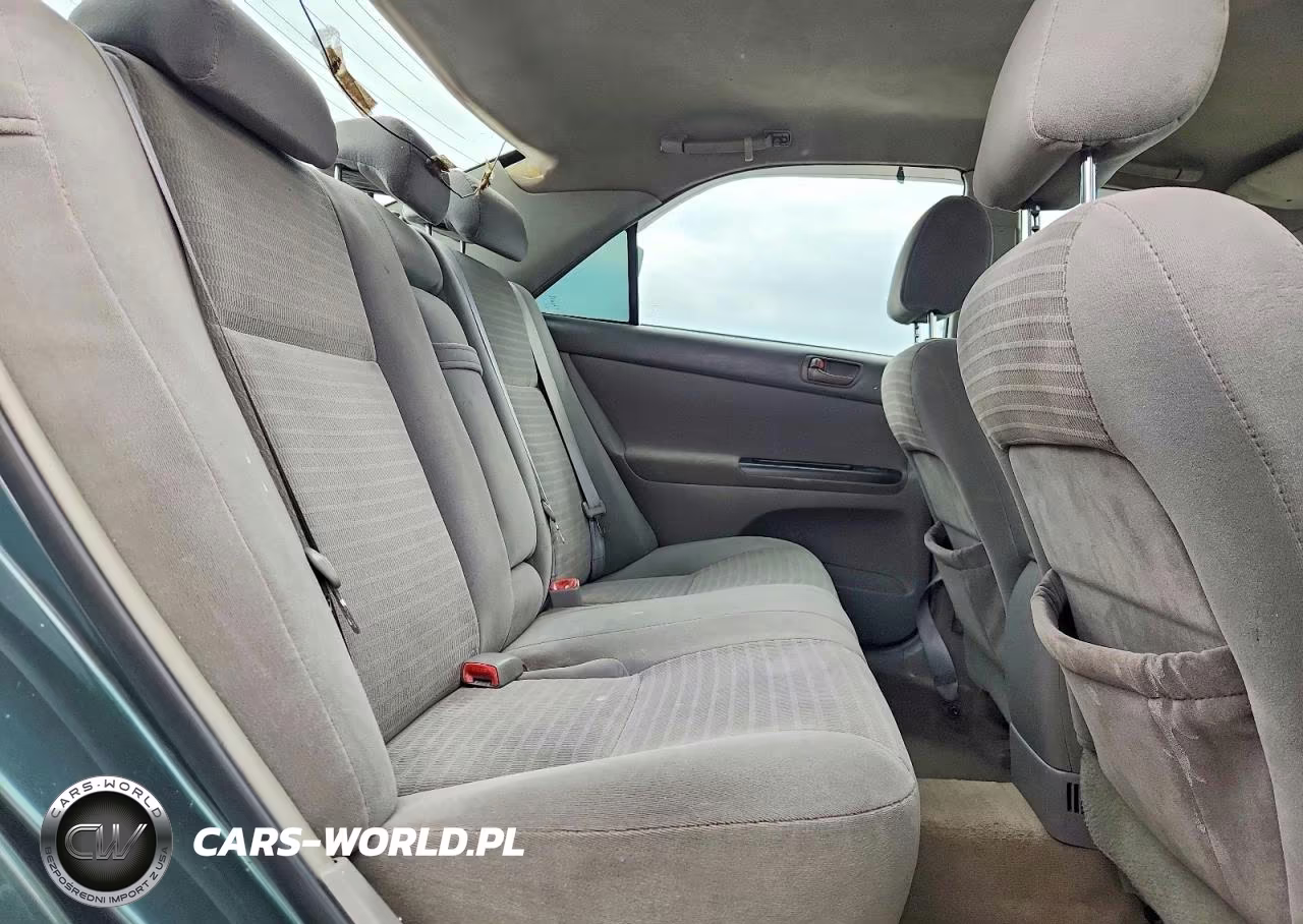 2005 Toyota Camry Le VIN:4T1BE32K55U101752 - 10