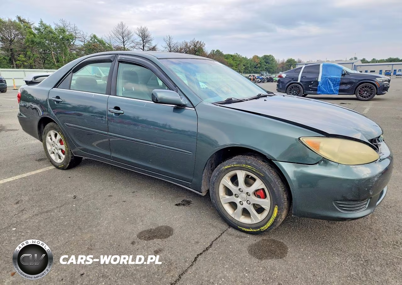 2005 Toyota Camry Le VIN:4T1BE32K55U101752 - 4