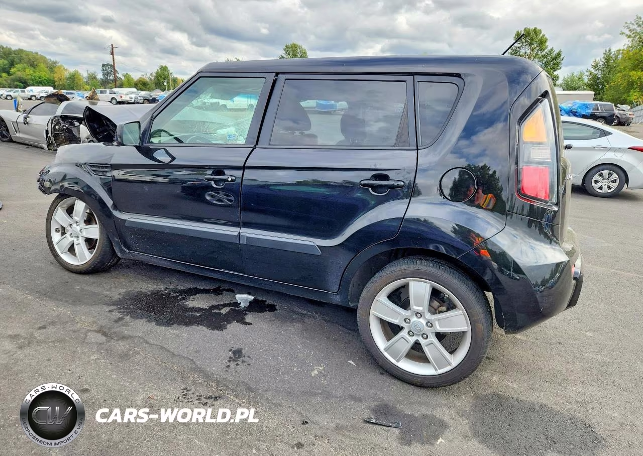 2011 KIA SOUL + VIN:KNDJT2A21B7236688 - 2