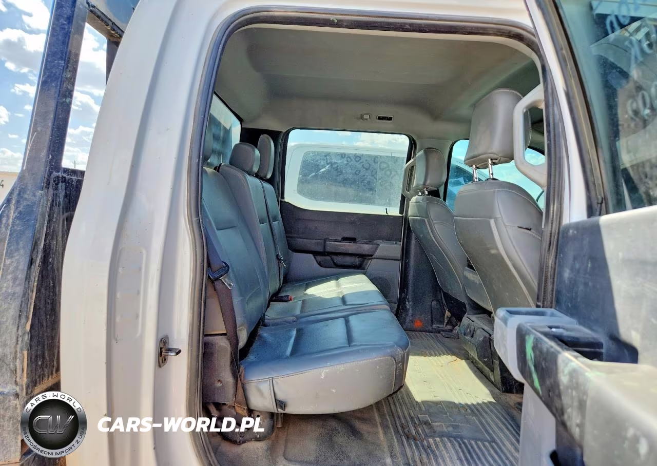2024 Ford F250 Super Duty VIN:1FT7W2BT5REC55145 - 11