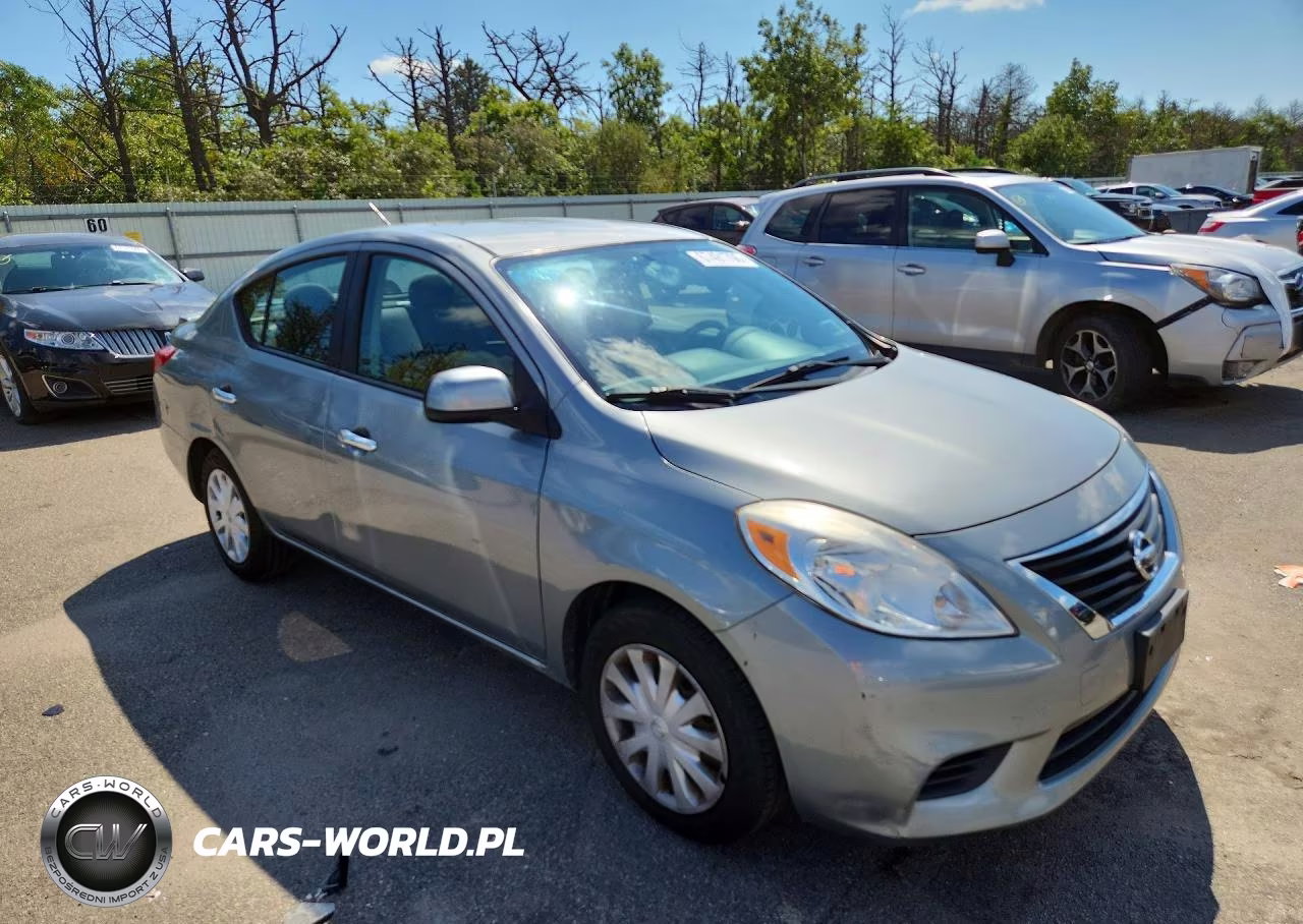 2013 Nissan Versa 1.6 S VIN:3N1CN7AP8DL874773 - 4
