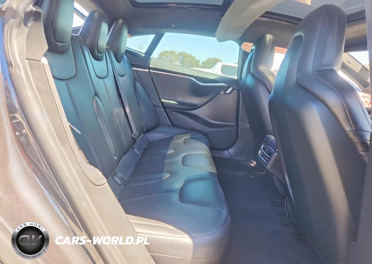 2016 Tesla Model S VIN:5YJSA1E21GF157148 - 10