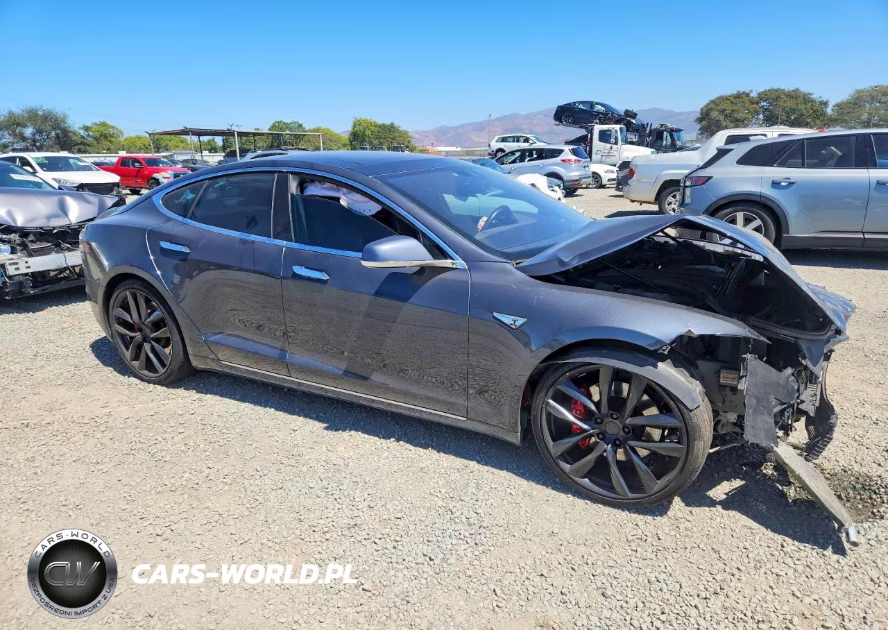 2016 Tesla Model S VIN:5YJSA1E21GF157148 - 4