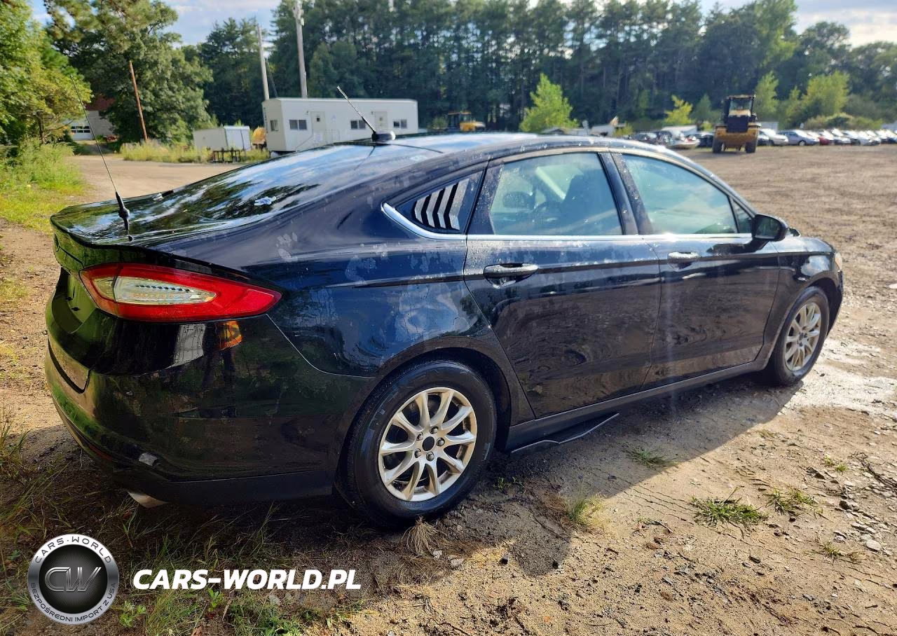 2016 Ford Fusion S VIN:3FA6P0G78GR235867 - 3