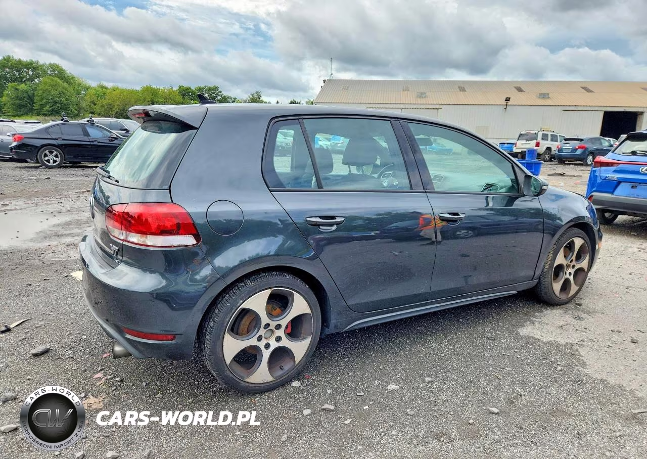 2011 Volkswagen Gti VIN:WVWHD7AJXBW213867 - 3