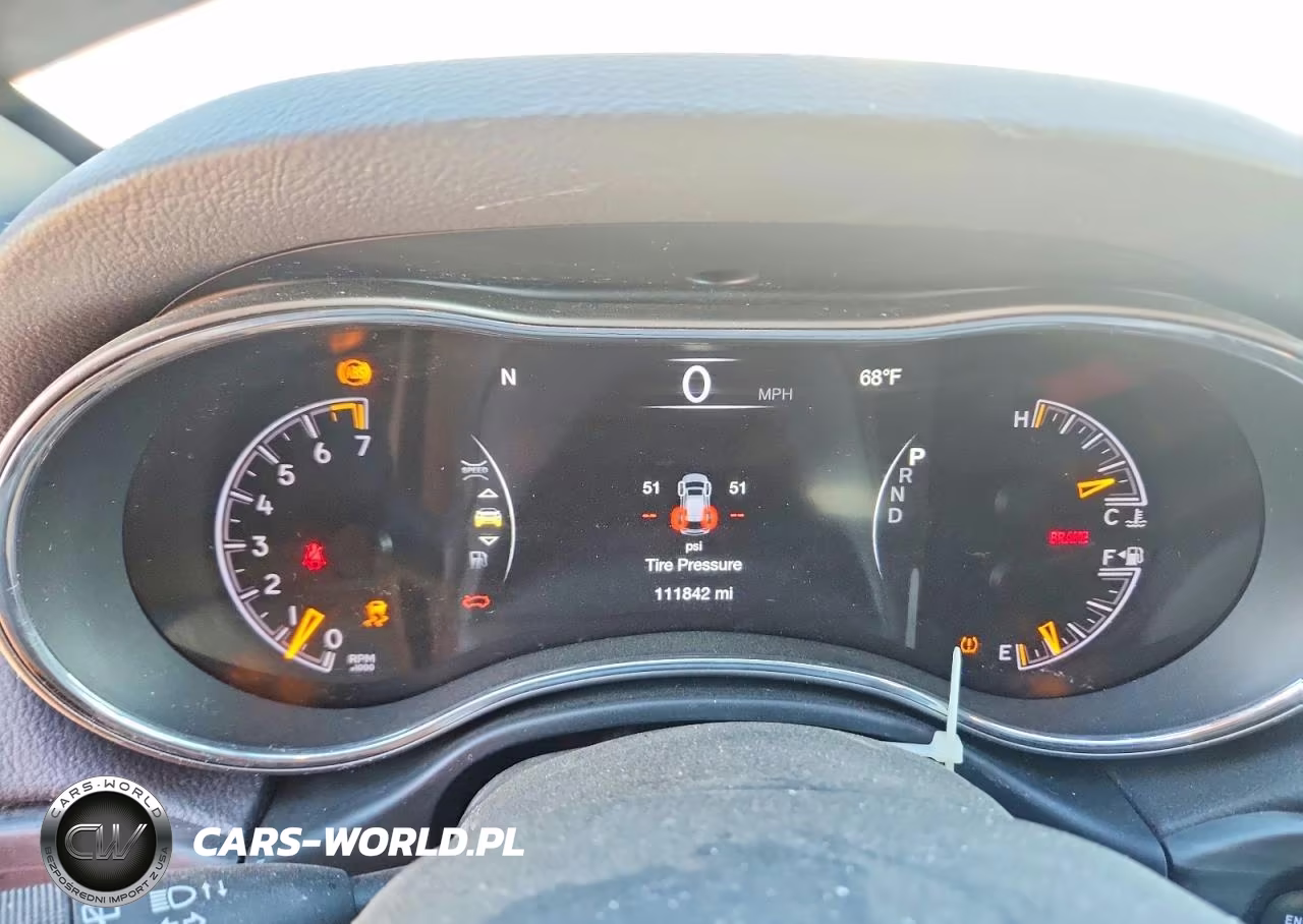 2020 Jeep Grand Cherokee Laredo VIN:1C4RJFAG3LC359607 - 9