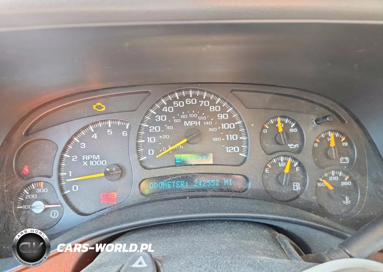 2005 Chevrolet Silverado K1500 Heavy Duty VIN:1GCGK13U25F808772 - 9