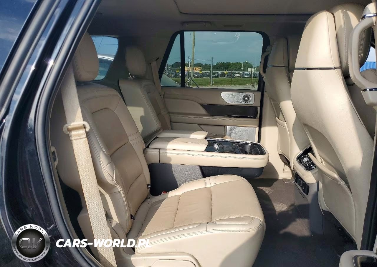 2020 Lincoln Navigator Reserve VIN:5LMJJ2LT1LEL01220 - 10