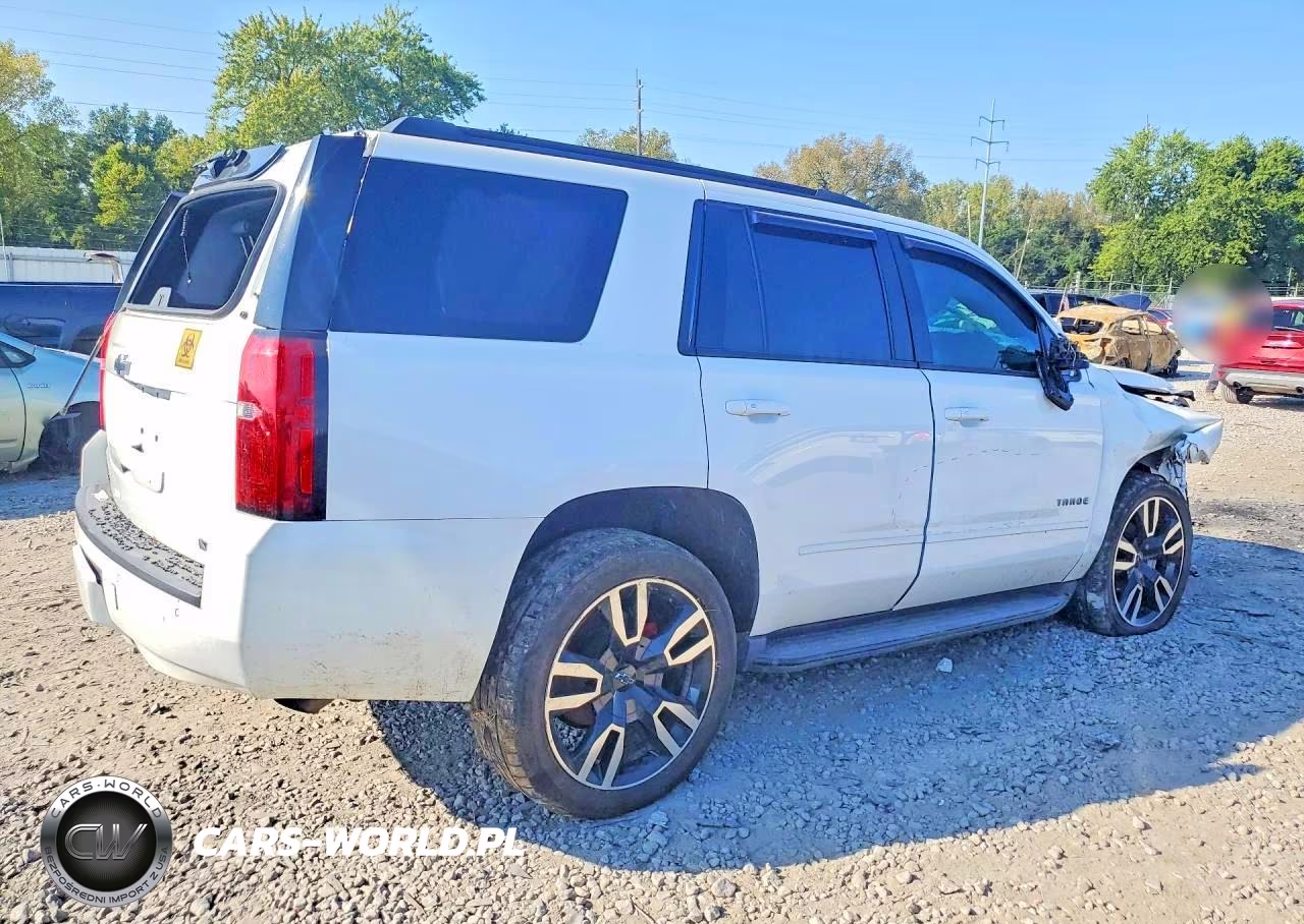 2018 Chevrolet Tahoe K1500 Premier VIN:1GNSKCKJ9JR251405 - 3