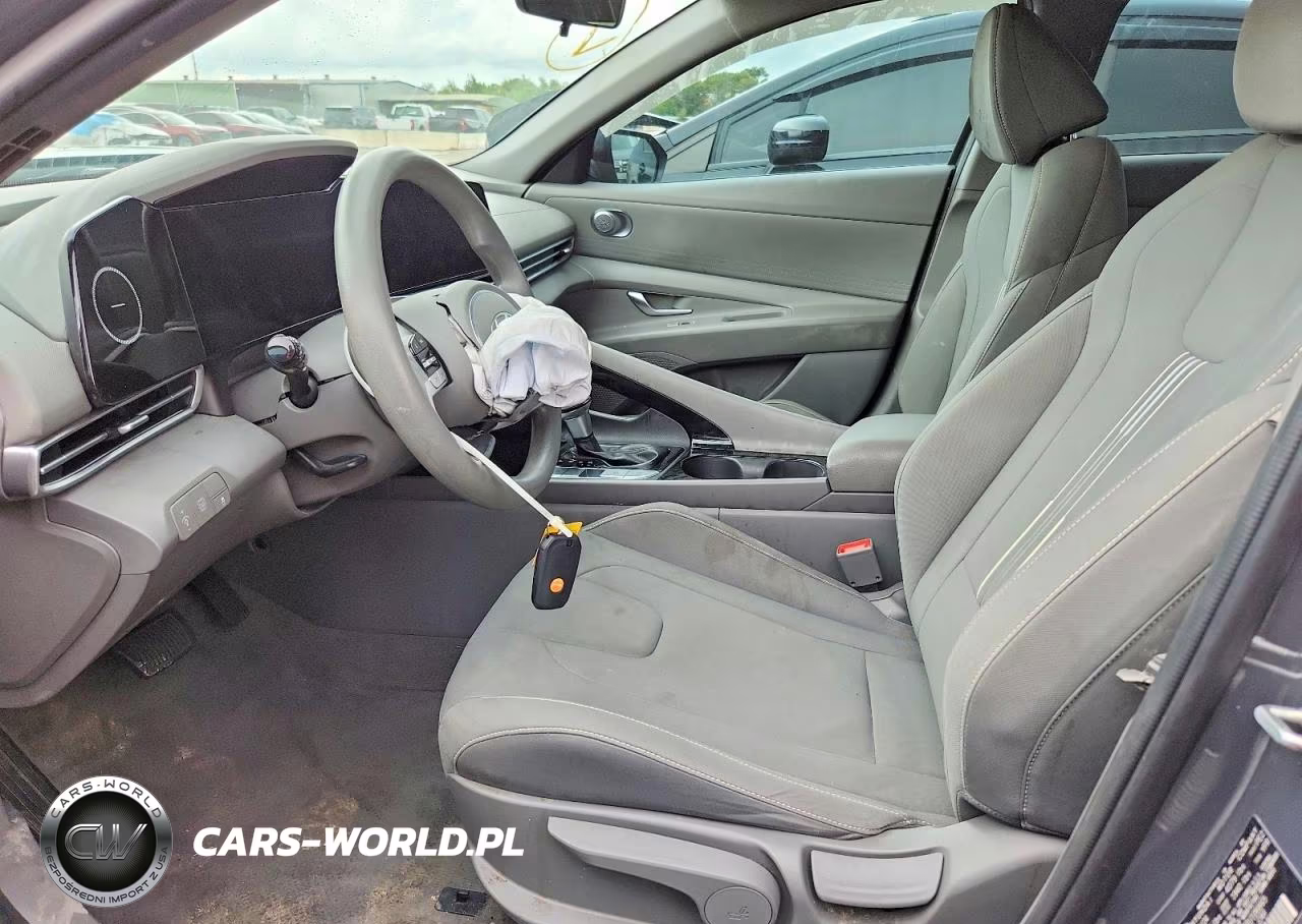 2024 Hyundai Elantra Blue VIN:KMHLM4DJ3RU106665 - 7