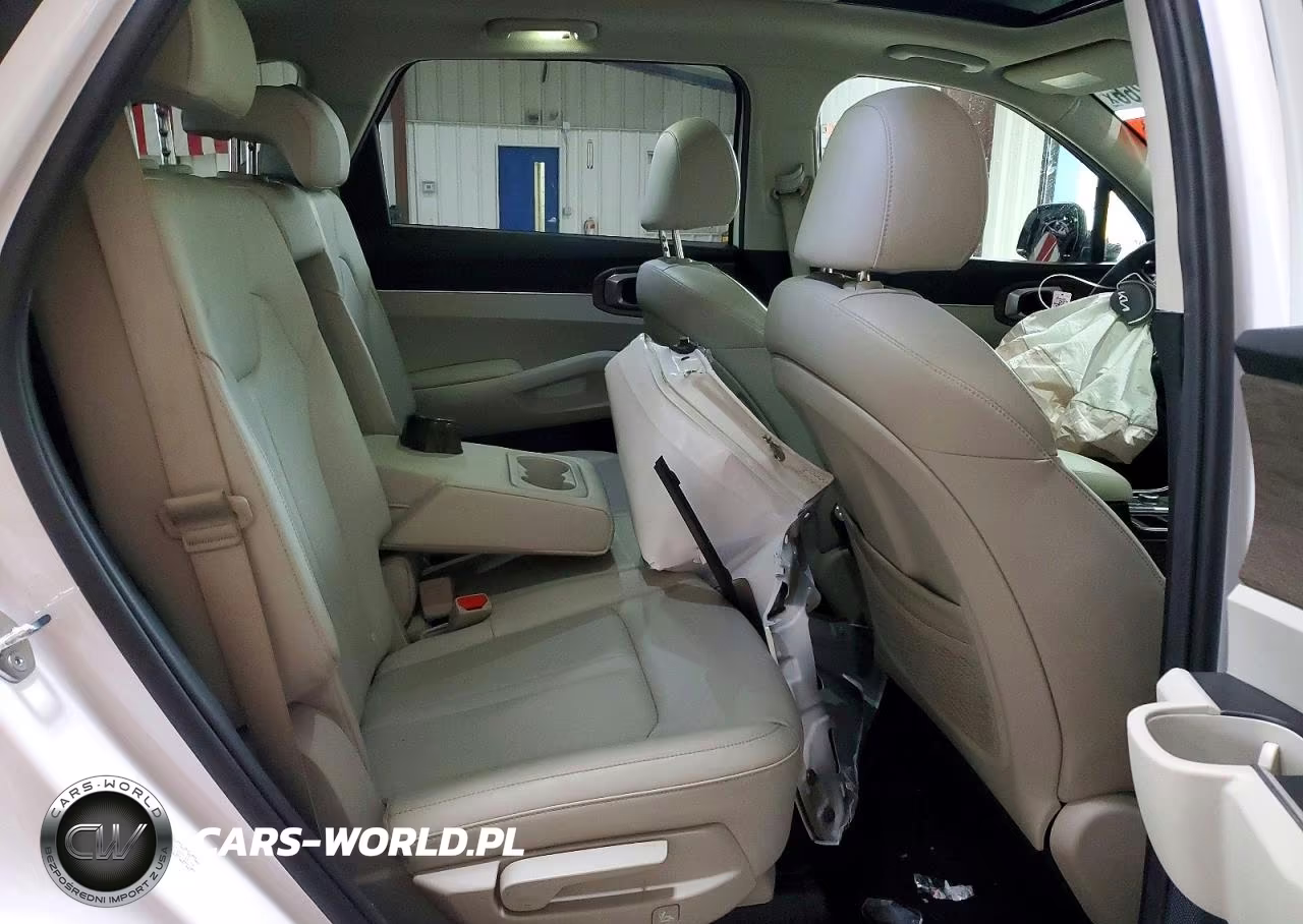 2023 Kia Sorento S VIN:5XYRLDLC5PG205684 - 11