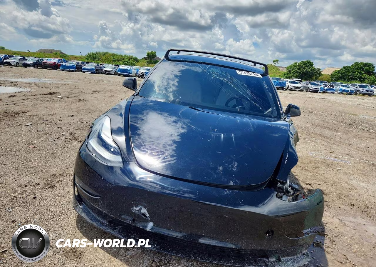 2022 Tesla Model 3 Performance Dual Motor All-Wheel Drive VIN:5YJ3E1EC0NF103919 - 5