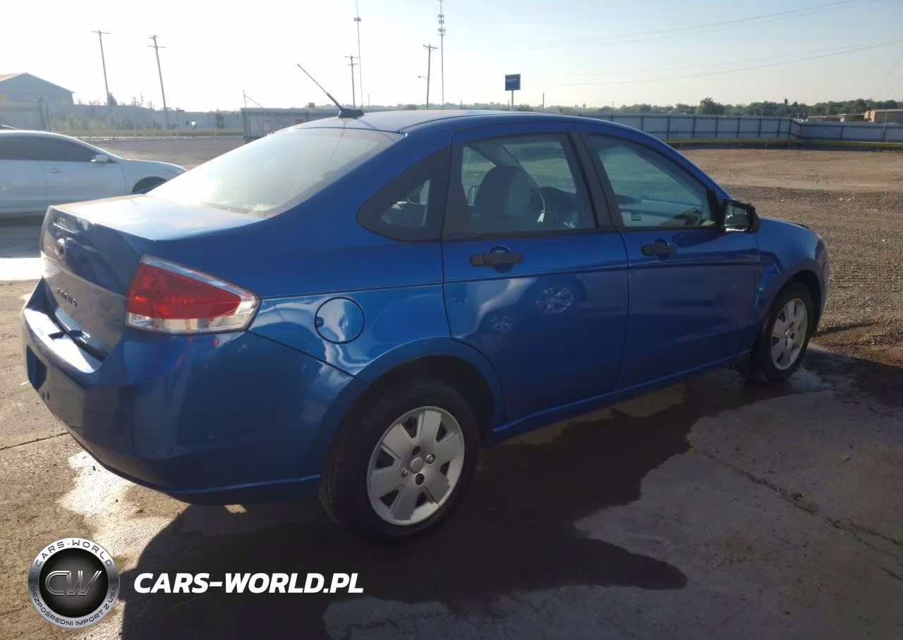 2010 Ford Focus S VIN:1FAHP3ENXAW204734 - 3