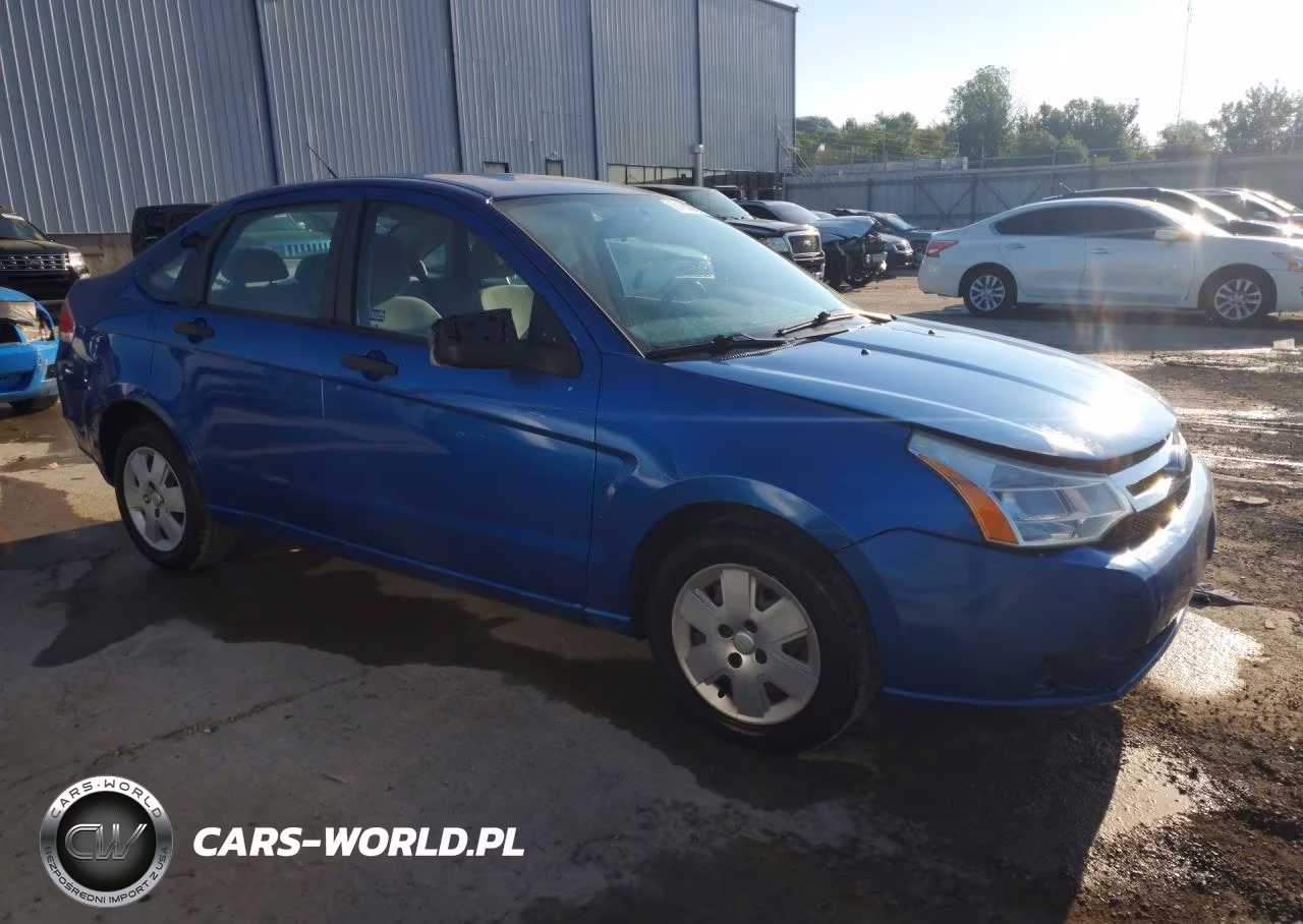 2010 Ford Focus S VIN:1FAHP3ENXAW204734 - 4