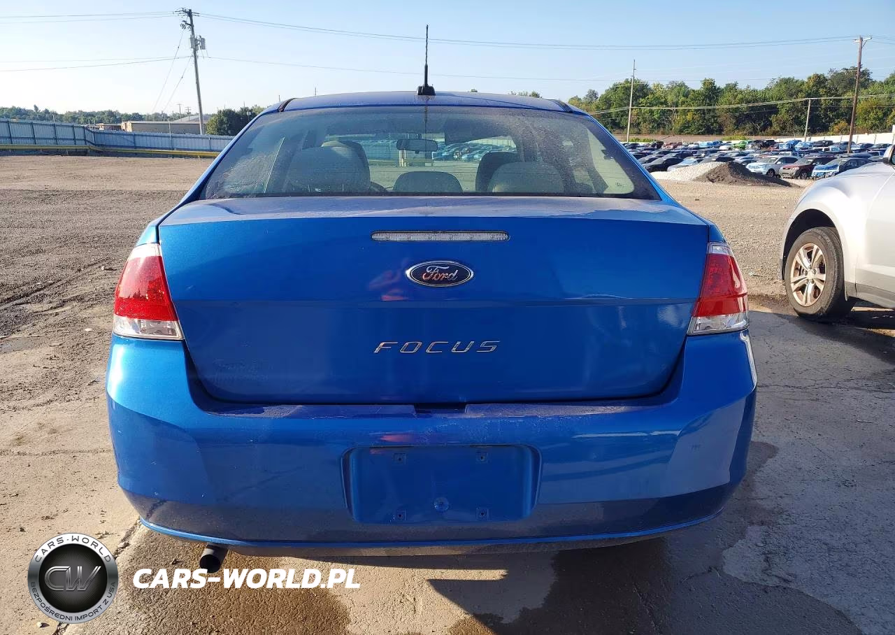 2010 Ford Focus S VIN:1FAHP3ENXAW204734 - 6