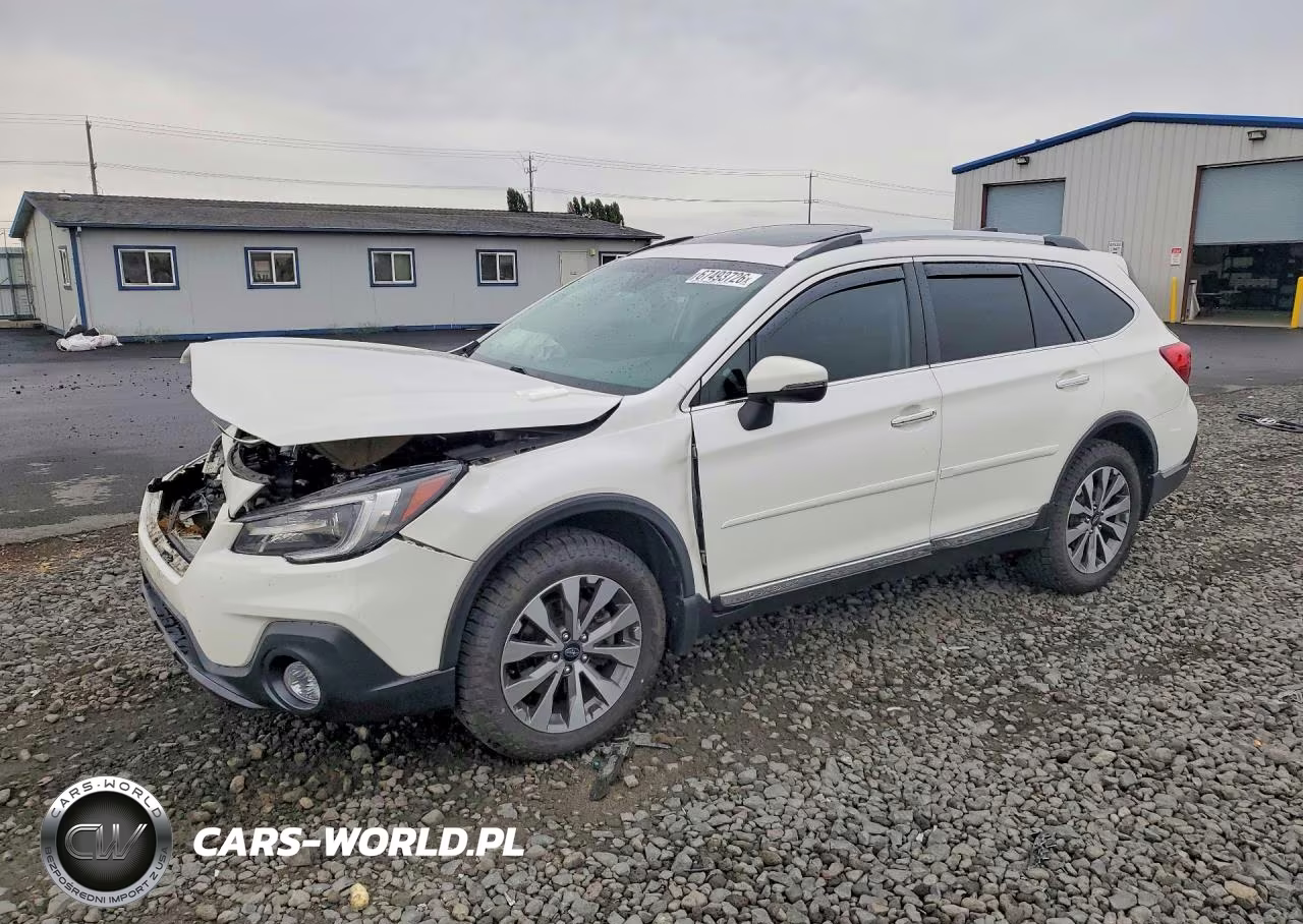 2018 Subaru Outback Touring