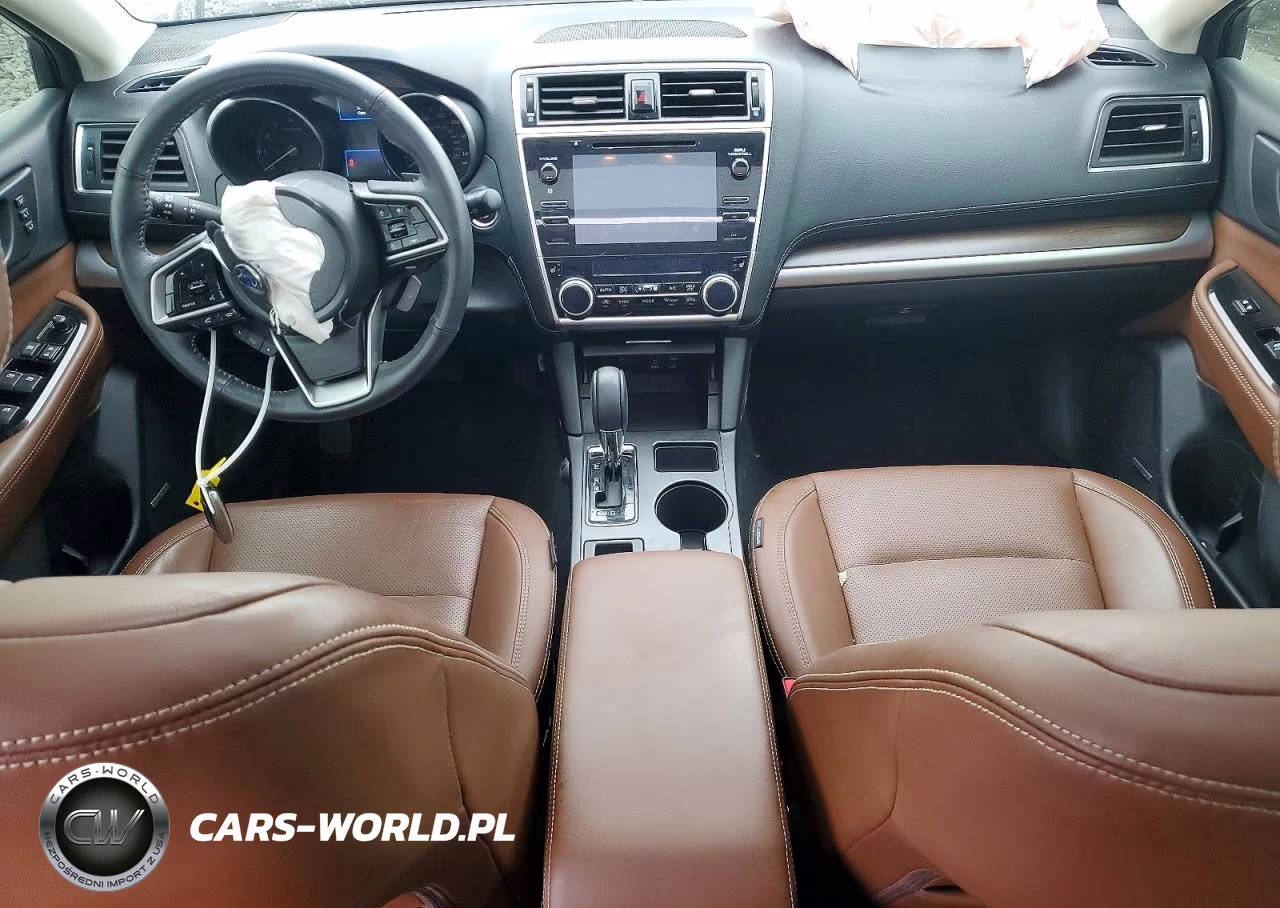 2018 Subaru Outback Touring VIN:4S4BSATCXJ3393113 - 8