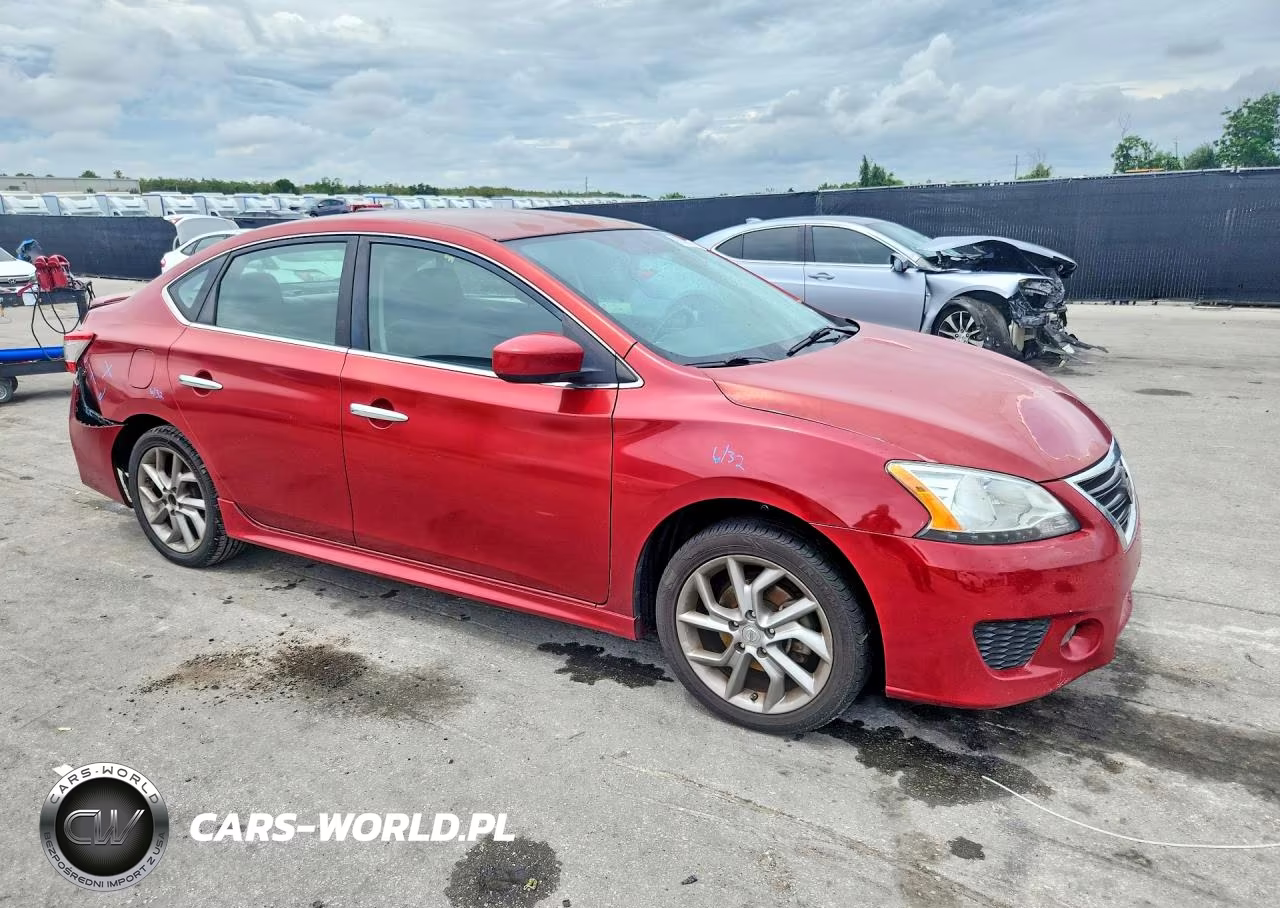 2014 Nissan Sentra Sr VIN:3N1AB7AP3EY307715 - 4