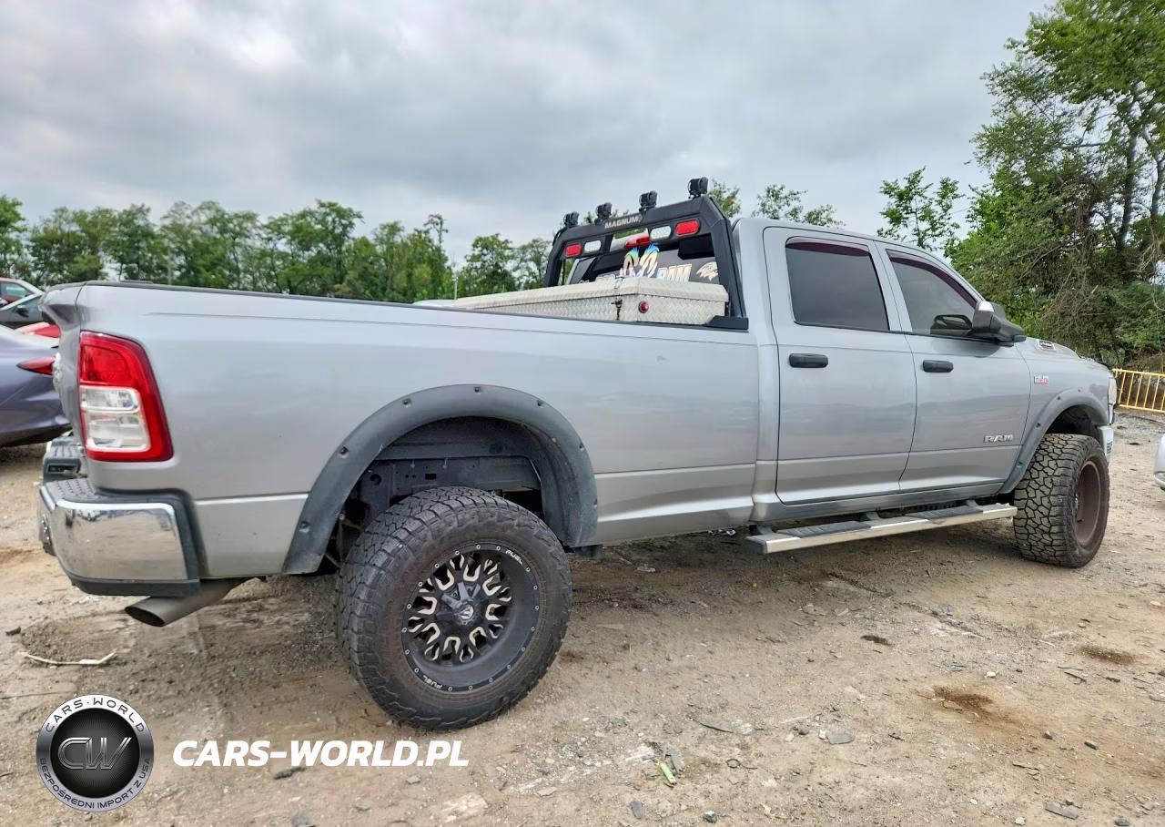 2019 Ram 2500 Tradesman VIN:3C6UR5HJ3KG587396 - 3