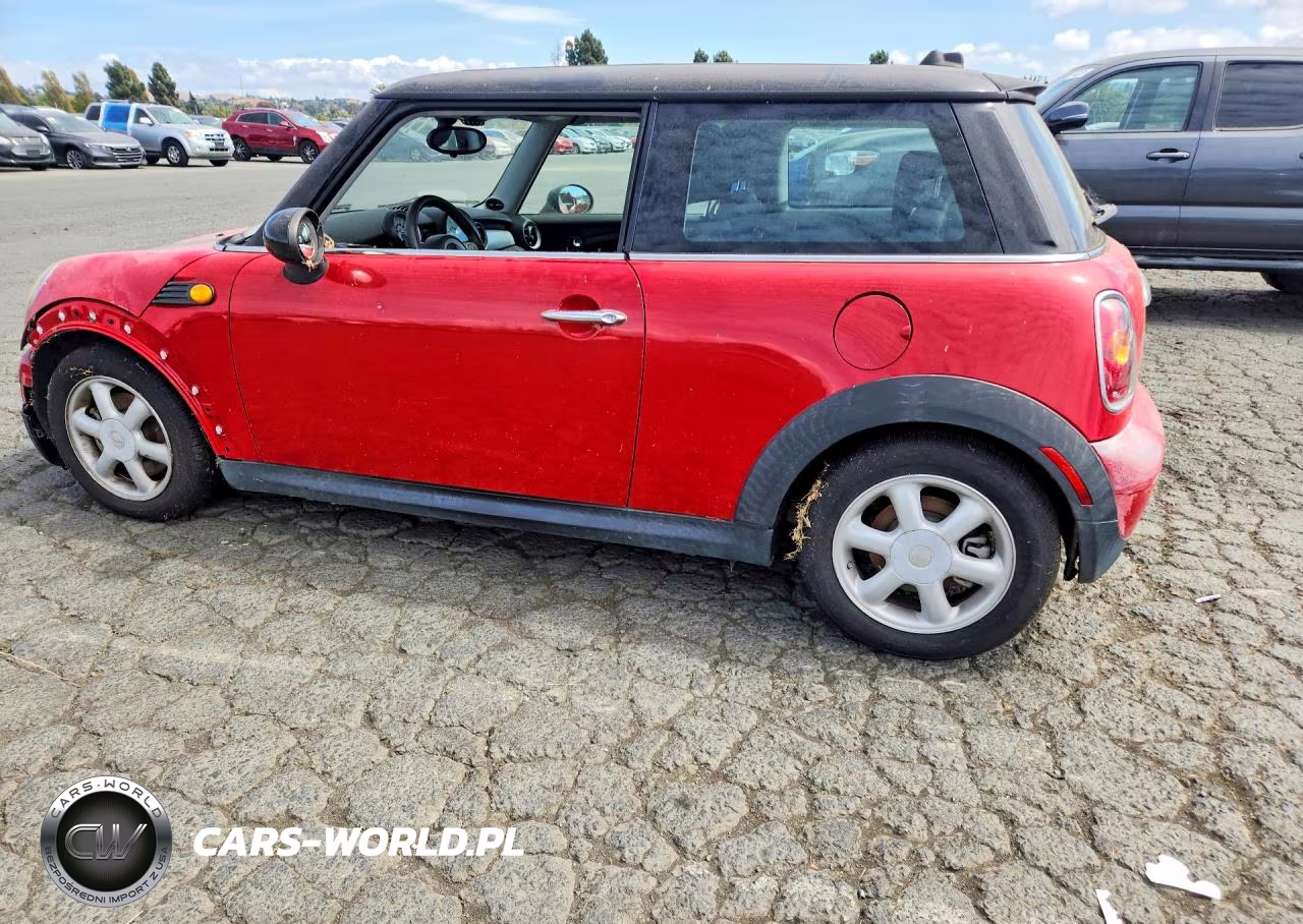 2010 Mini Cooper VIN:WMWMF3C5XATZ62361 - 2