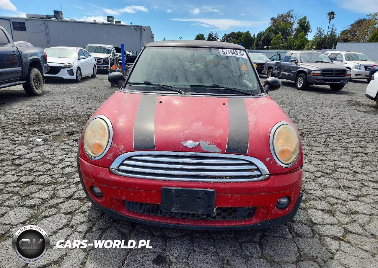 2010 Mini Cooper VIN:WMWMF3C5XATZ62361 - 5