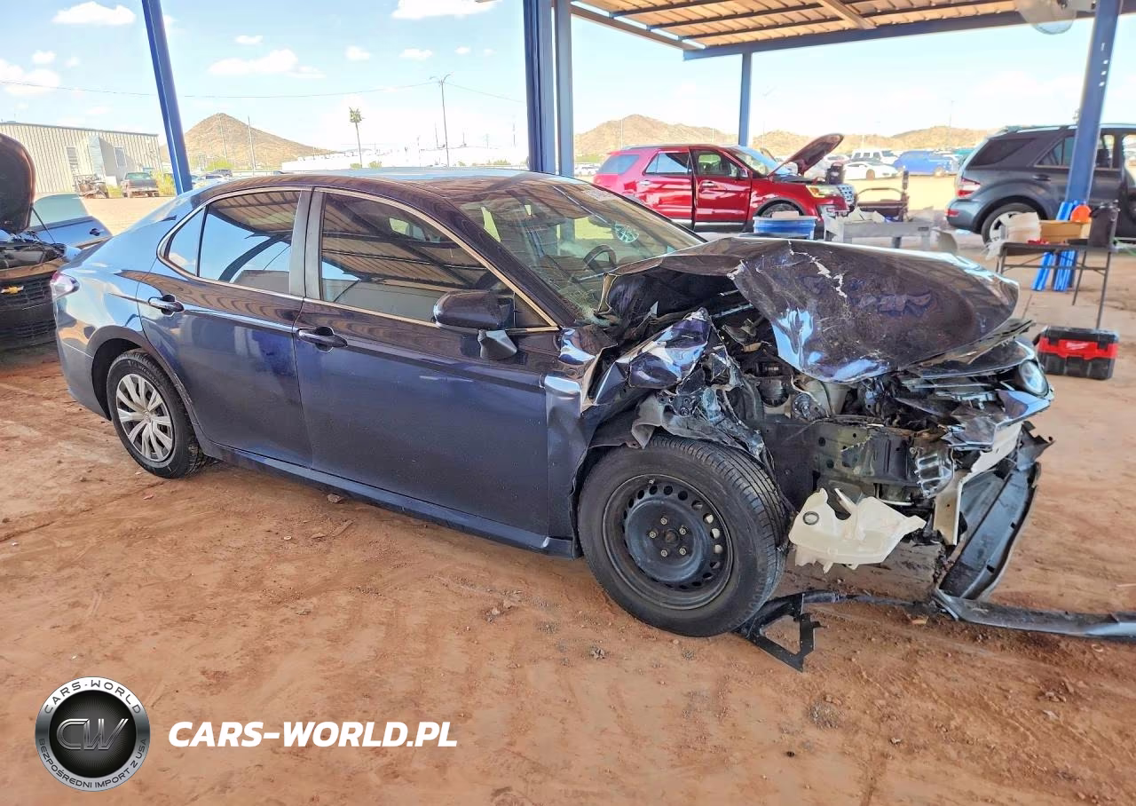 2022 Toyota Camry Le VIN:4T1C31AK2NU038755 - 4