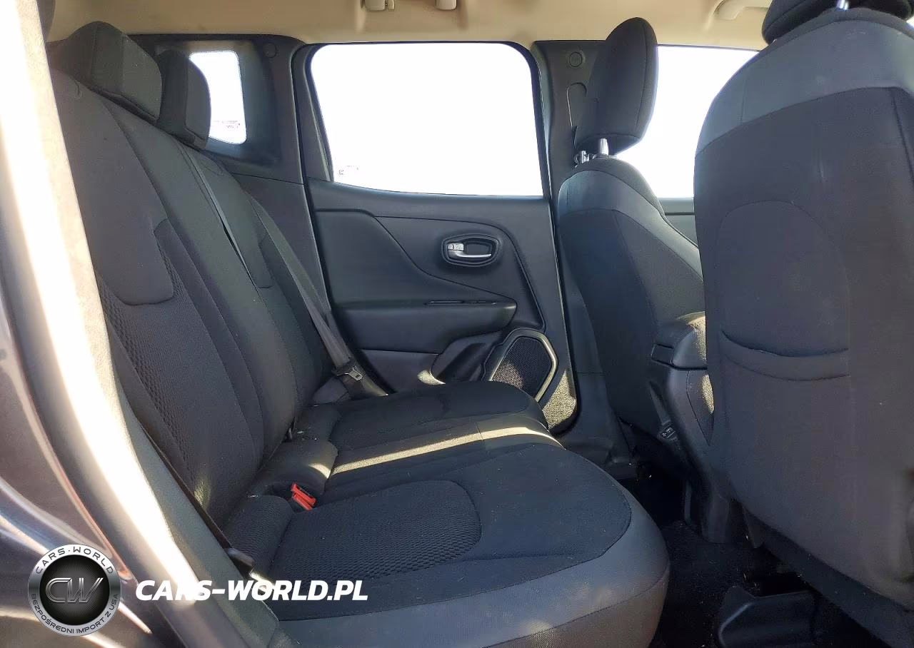 2020 Jeep Renegade Latitude VIN:ZACNJBBB2LPM00456 - 10