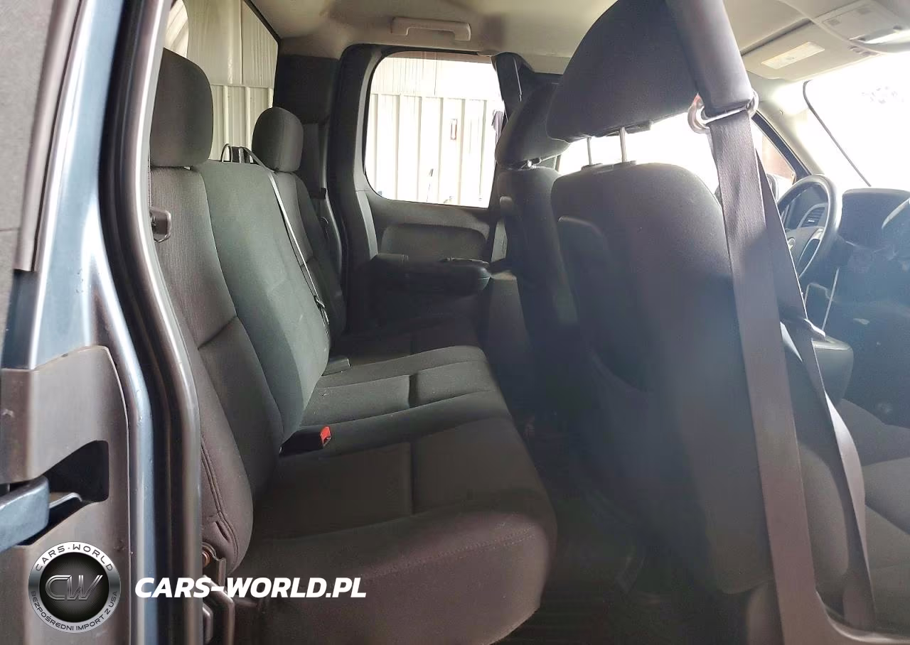 2010 Chevrolet Silverado K1500 Ls VIN:1GCSKREA3AZ112135 - 10