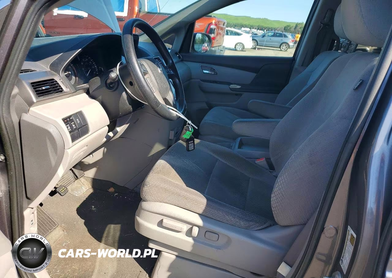 2016 Honda Odyssey Se VIN:5FNRL5H37GB081102 - 7