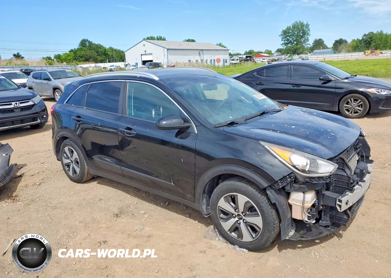 2017 Kia Niro VIN:KNDCB3LC5H5055346 - 4