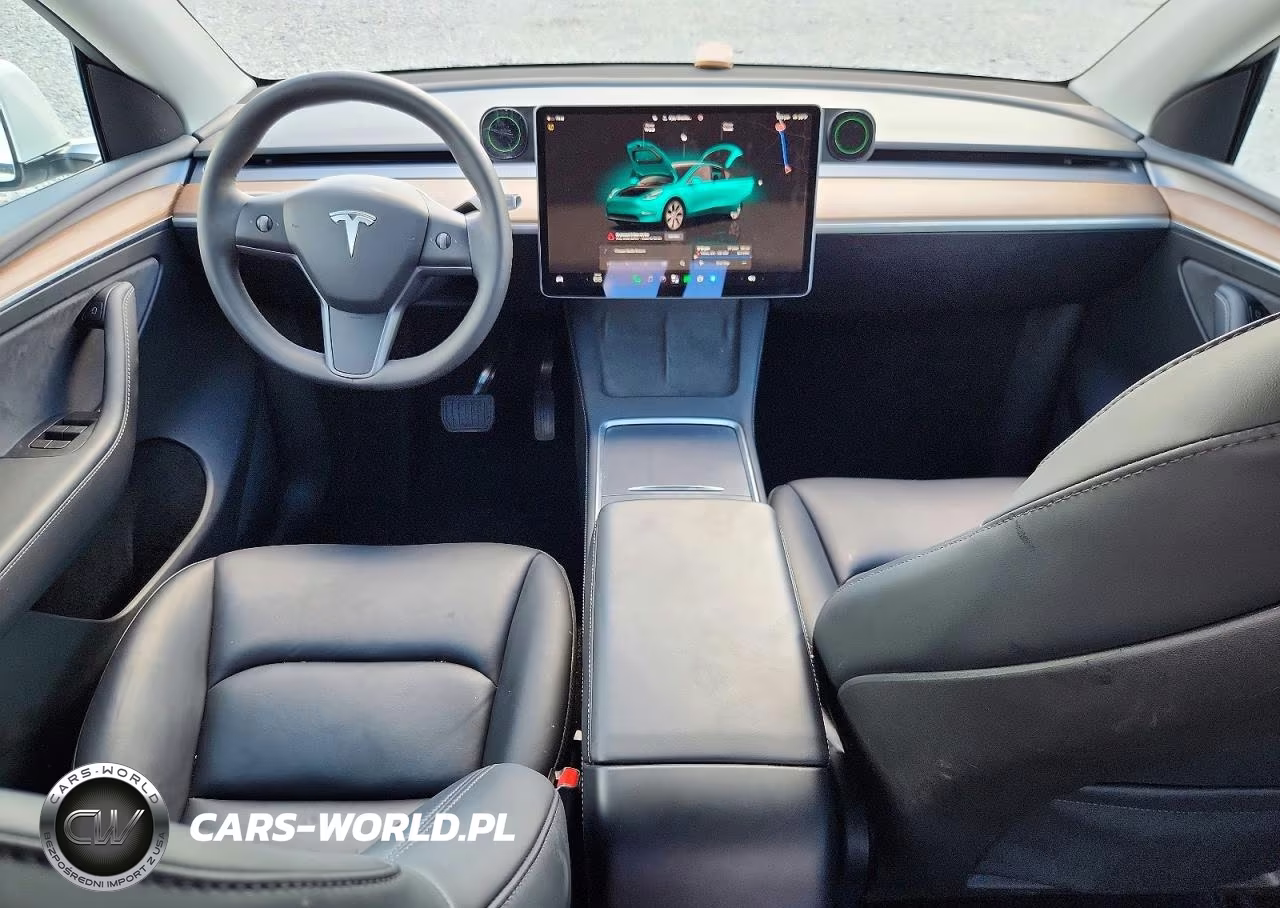 2024 Tesla Model Y VIN:7SAYGDEE7RF047490 - 8