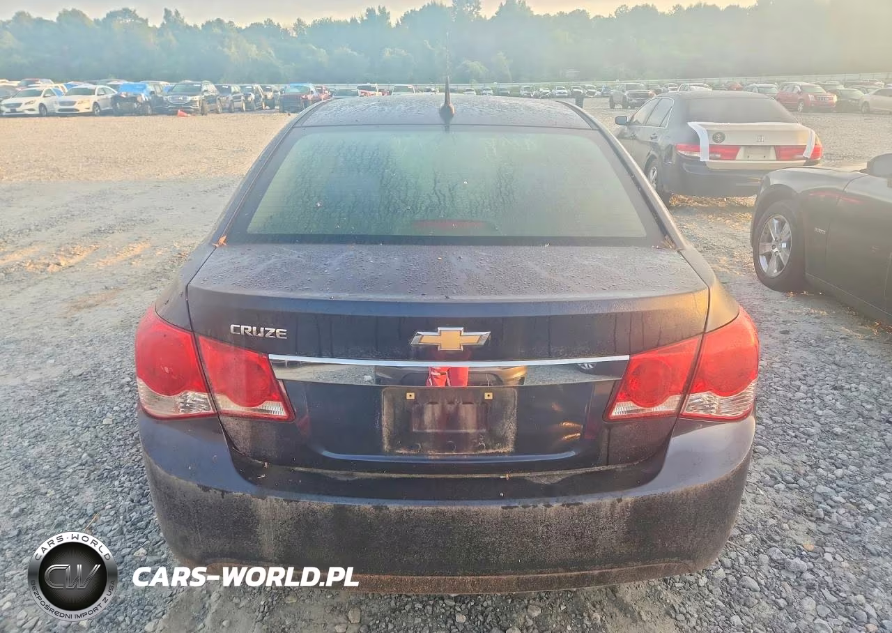 2014 Chevrolet Cruze Ls VIN:1G1PA5SH2E7428896 - 6