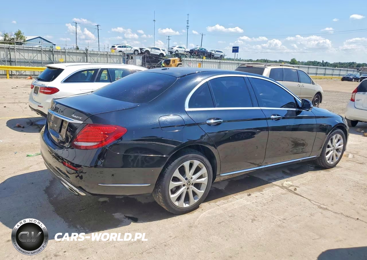 2019 Mercedes-Benz E 300 4Matic VIN:WDDZF4KB4KA537324 - 3