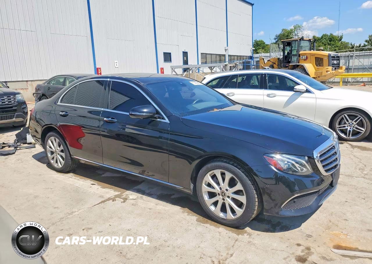 2019 Mercedes-Benz E 300 4Matic VIN:WDDZF4KB4KA537324 - 4