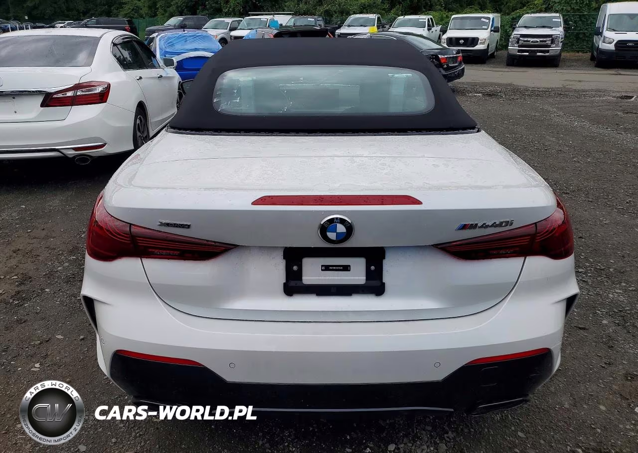 2027 BMW M440Xi VIN:WBA73DB03VCY13409 - 6
