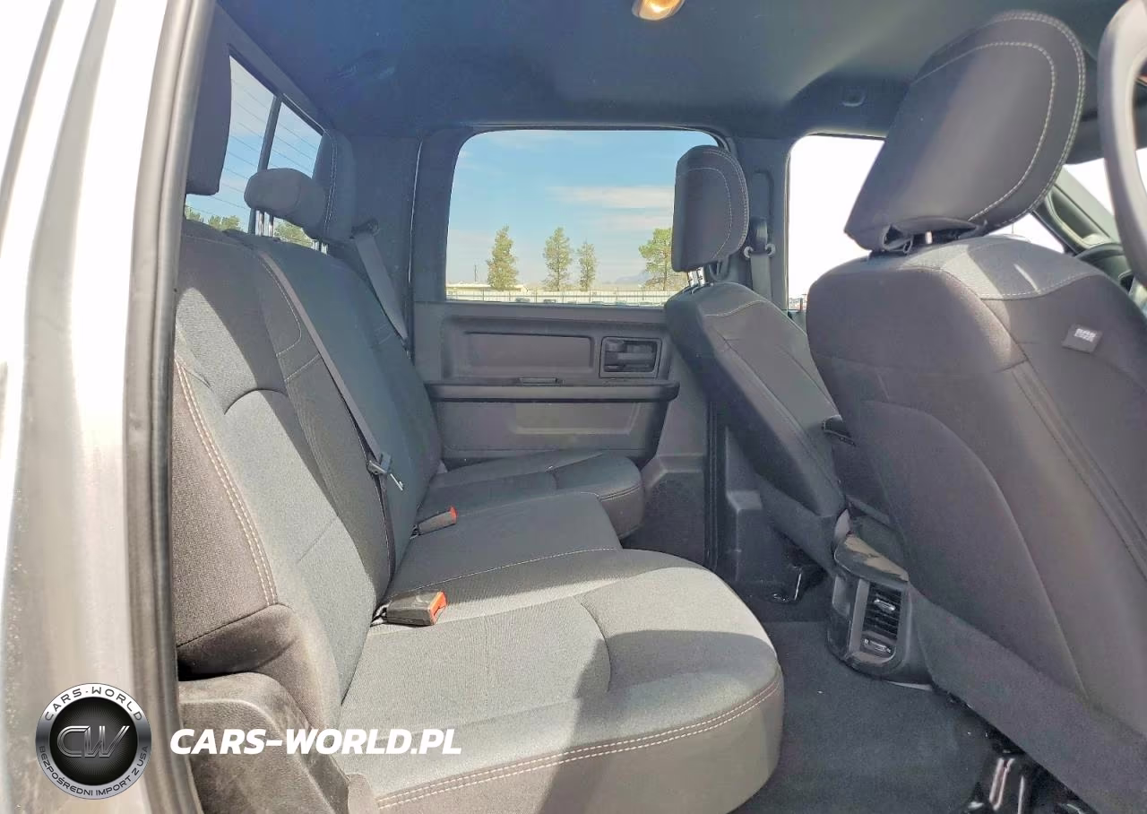 2024 Ram 3500 Tradesman VIN:3C63RRGJ1RG128978 - 10