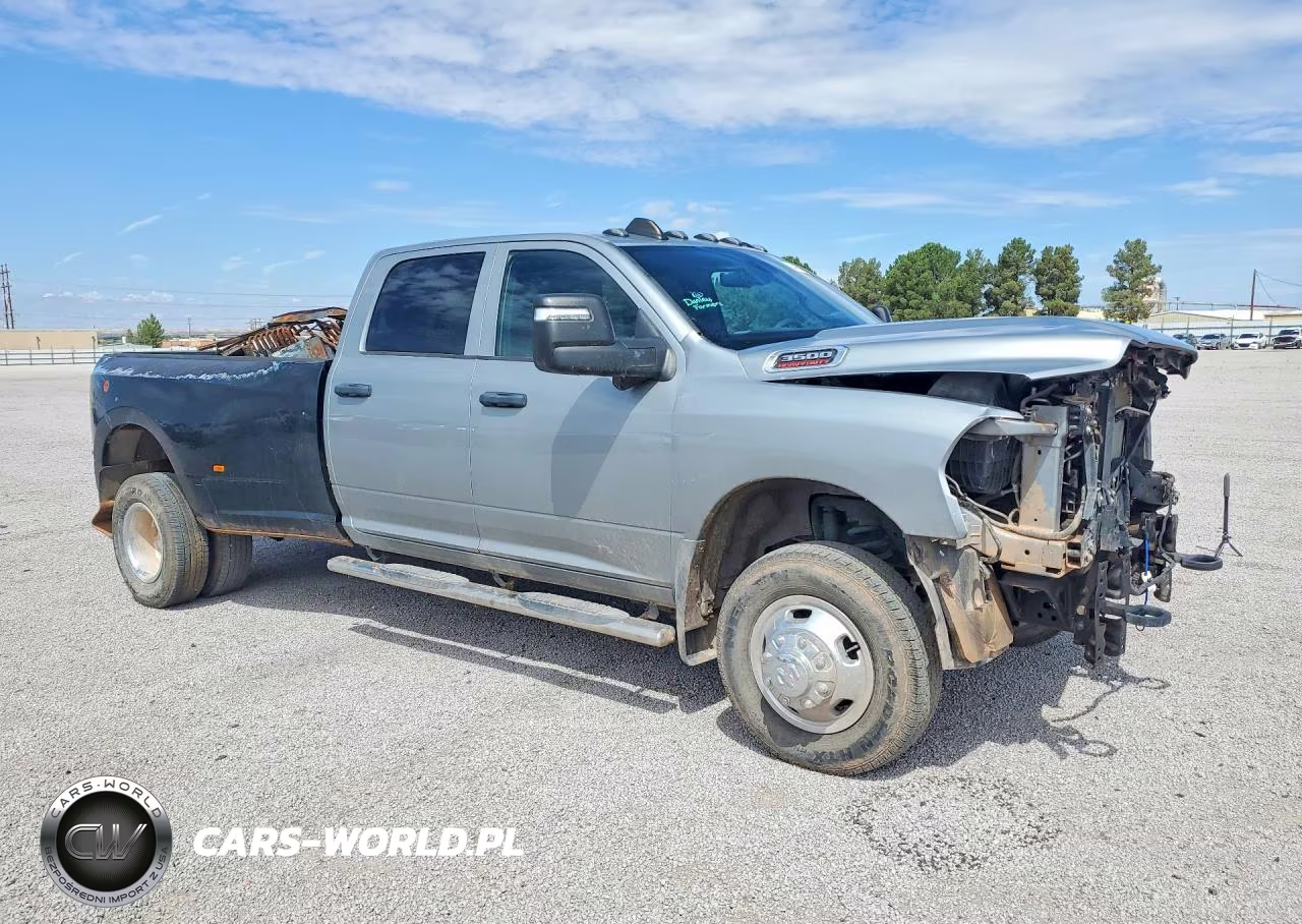 2024 Ram 3500 Tradesman VIN:3C63RRGJ1RG128978 - 4