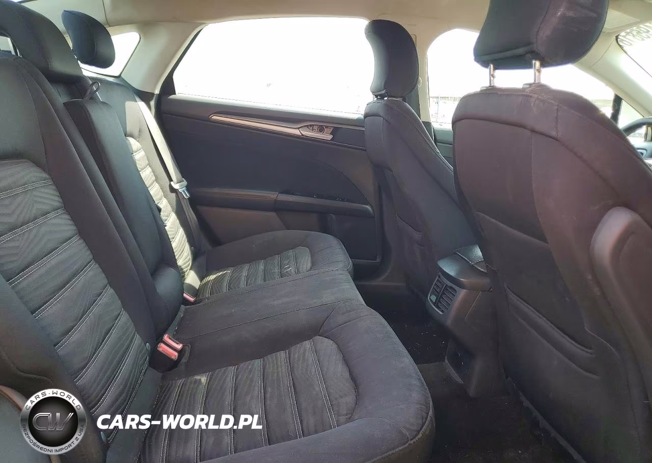 2016 Ford Fusion Se VIN:3FA6P0H76GR360039 - 10