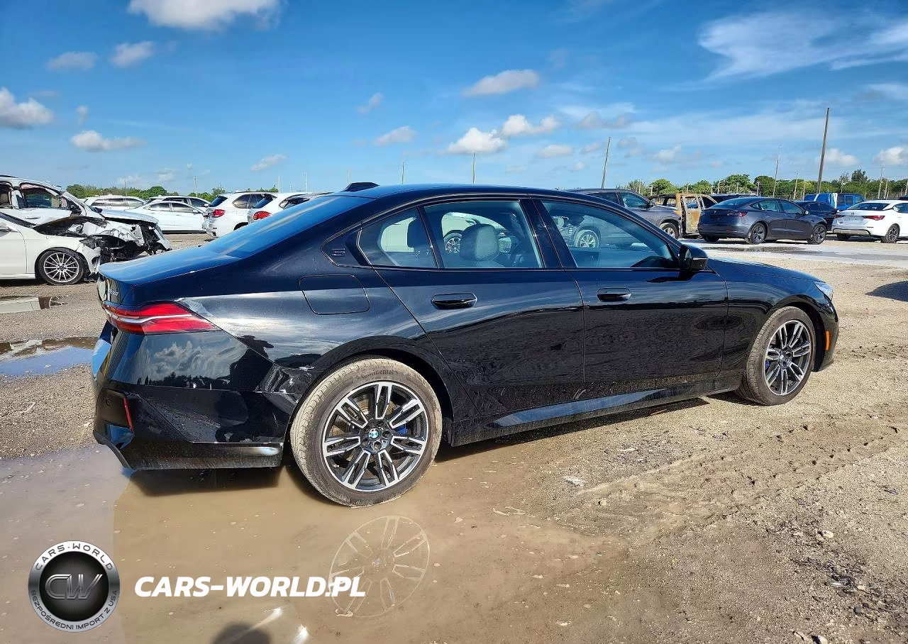 2026 B M W 5 Series 4D Sedan 530I xDrive Msport VIN:WBA53FJ0XTCX57194 - 3