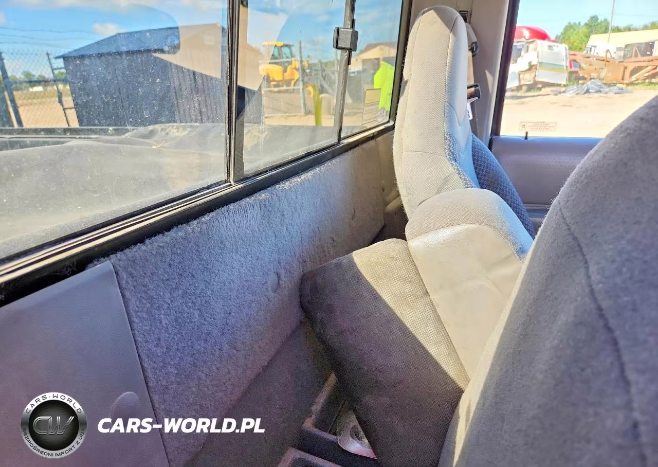 1998 Ford Ranger VIN:1FTYR10C7WPA67123 - 10