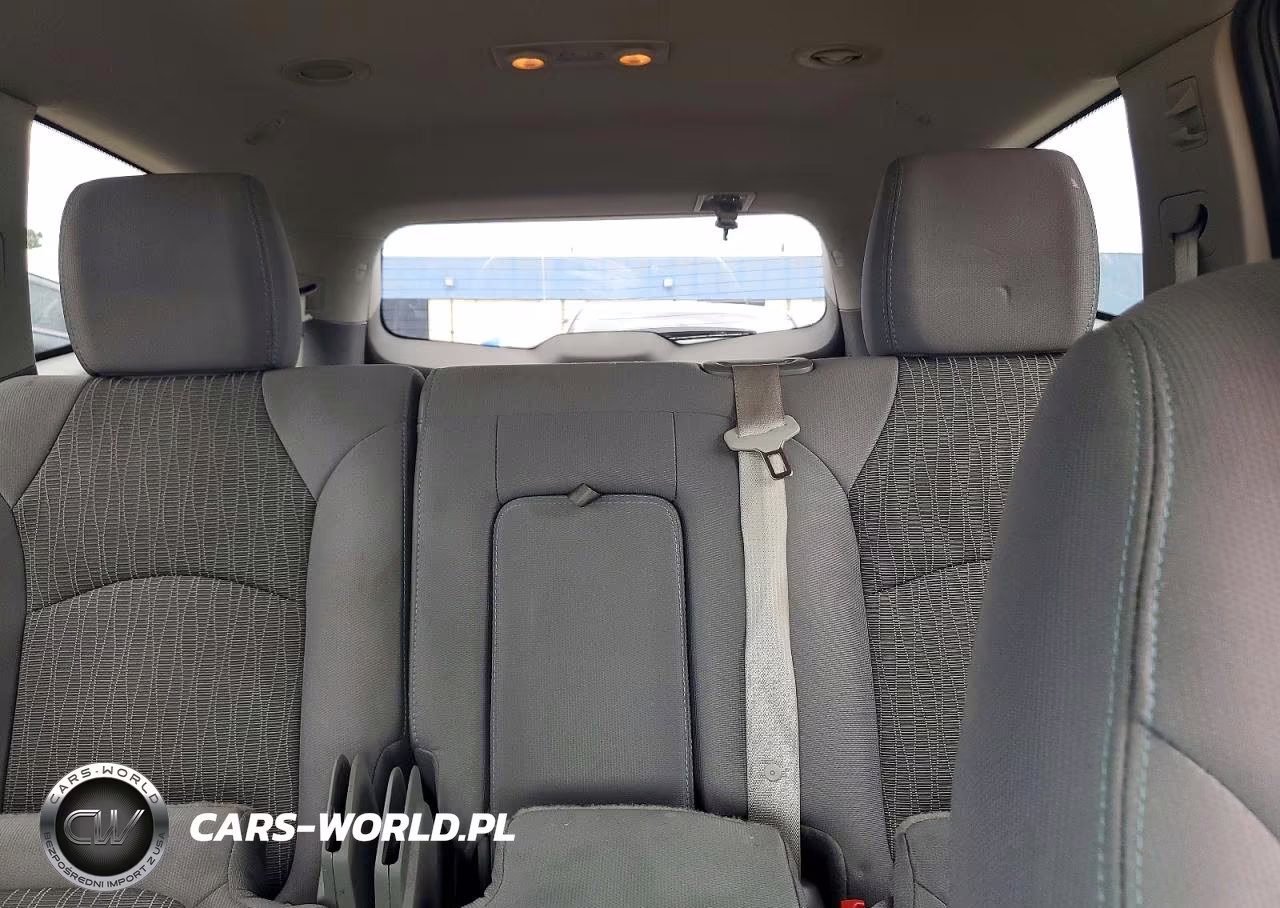 2017 Chevrolet Traverse Ls VIN:1GNKRFED4HJ271556 - 10