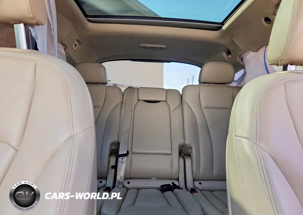 2019 Audi Q7 Premium VIN:WA1AAAF74KD032659 - 10