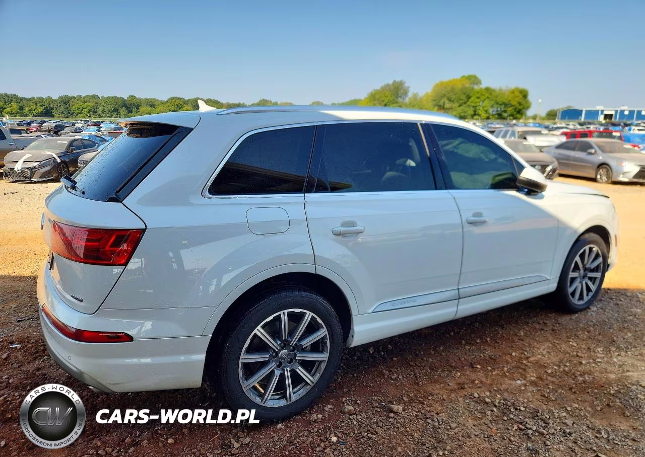 2019 Audi Q7 Premium VIN:WA1AAAF74KD032659 - 3