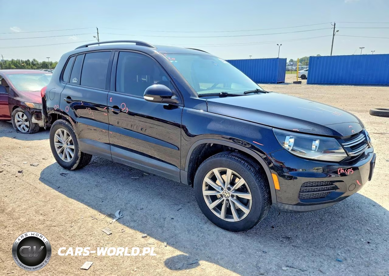 2017 Volkswagen Tiguan S VIN:WVGAV7AX3HK052065 - 4